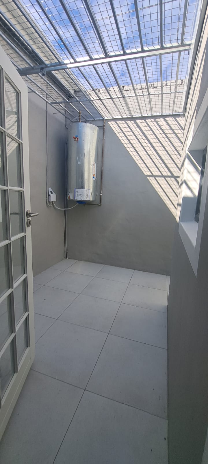 2 Bedroom Property for Sale in Salt River Western Cape